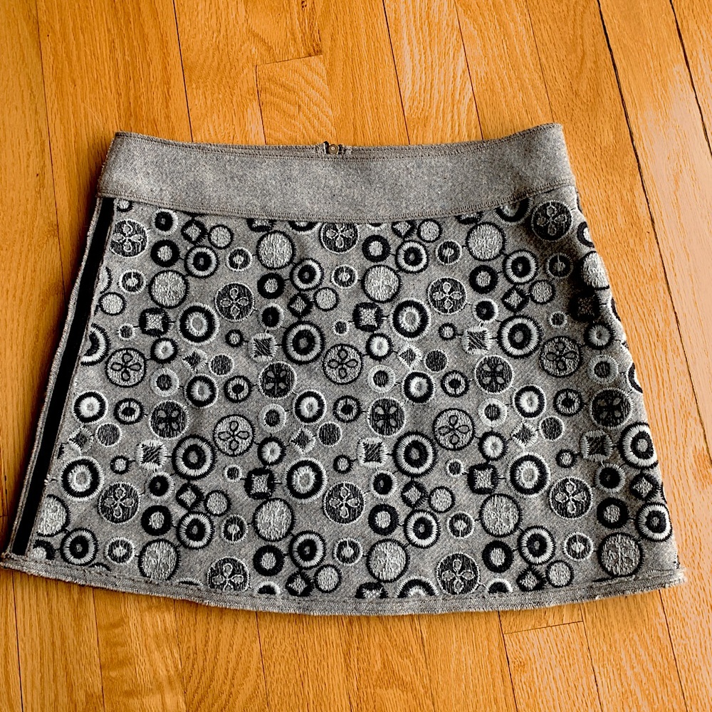 Pinco Pallino Wool Embroidered Mini Skirt